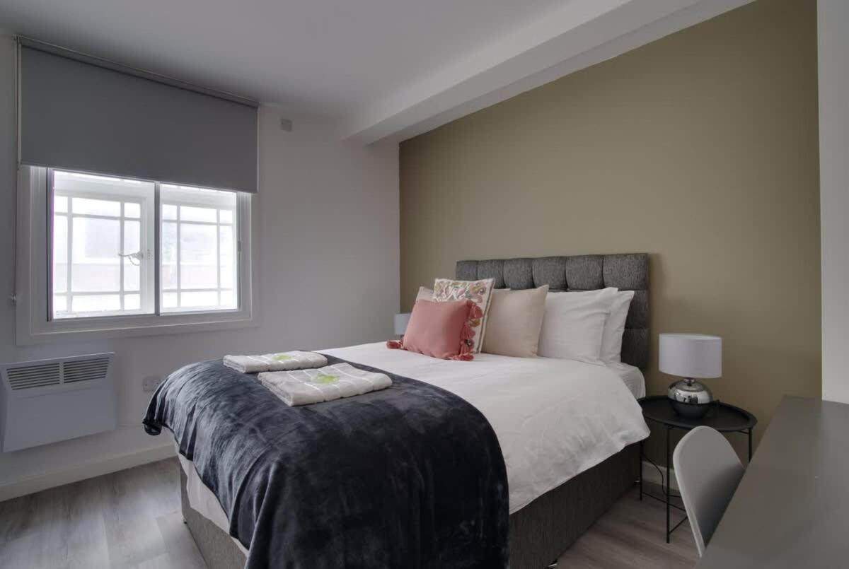 2Br City Centre Apt, Self Check In, Wifi, By Derbnb Sheffield Exterior photo